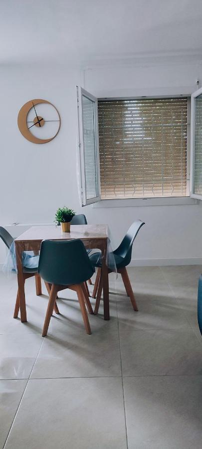 Le Studio Des Tours - Parking Apartment อาร์ลส์ ภายนอก รูปภาพ