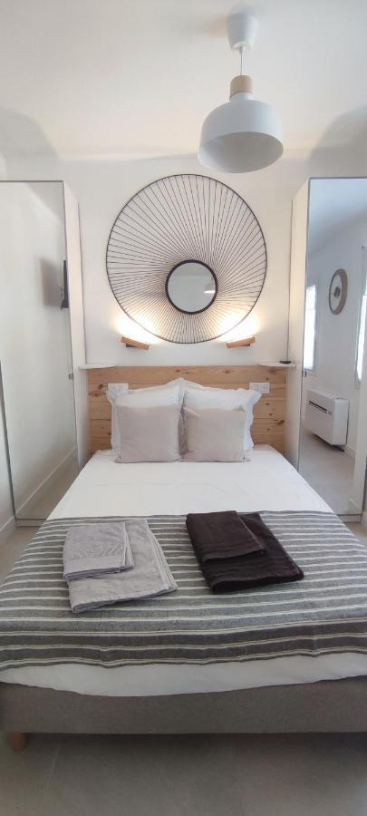 Le Studio Des Tours - Parking Apartment อาร์ลส์ ภายนอก รูปภาพ